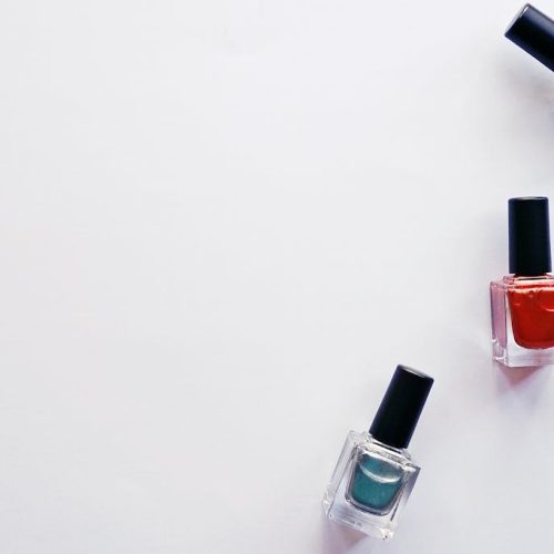 Jak stworzyć własną markę lakierów hybrydowych