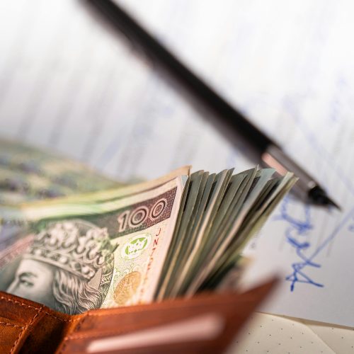 JDG vs umowa o pracę – kto ma większą zdolność kredytową?